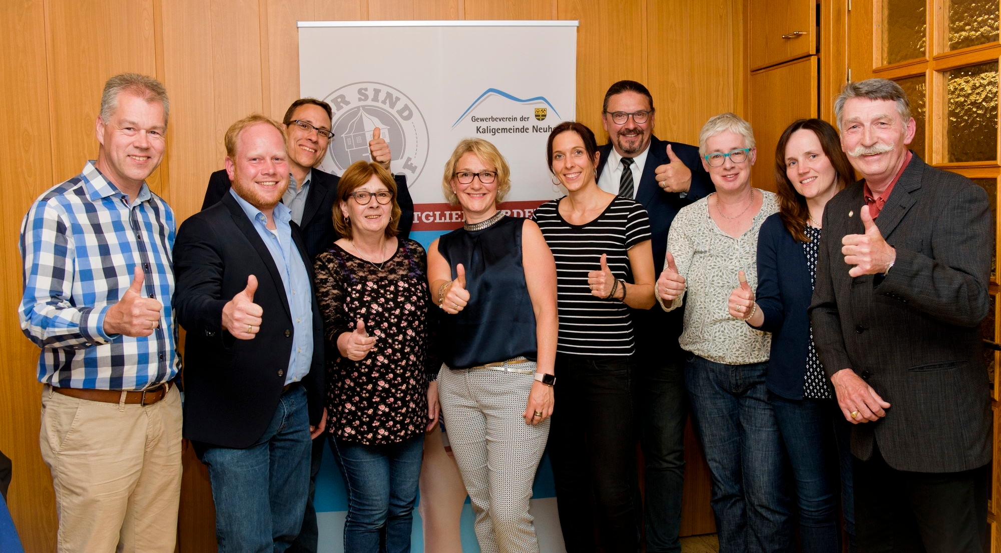 Gruppenbild des Vorstands des Gewerbevereins Neuhof